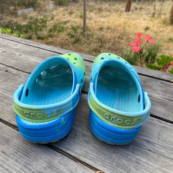 Cute CROCS - Picture 3 of 4